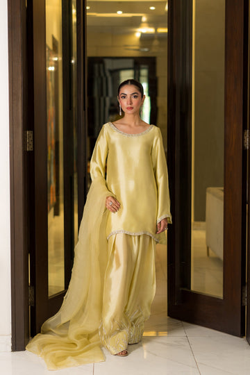 Mahira HAND MADE